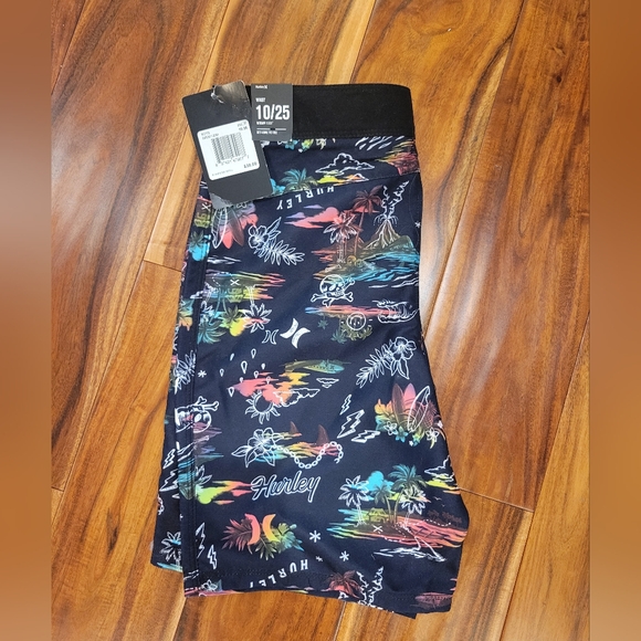 Hurley Board Shorts - Youth - Picture 1 of 1